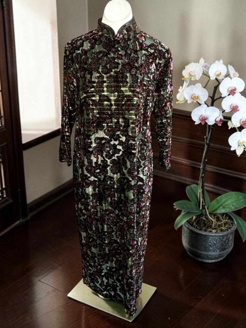 Asian Vietnamese Black Velvet Burnout Cheongsam Ao Dai Maxi Long Dress NWT